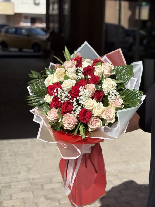 Bouquet with roses