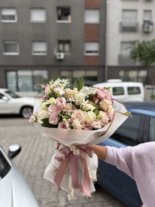 Bouquet with pink flowers - Image 4