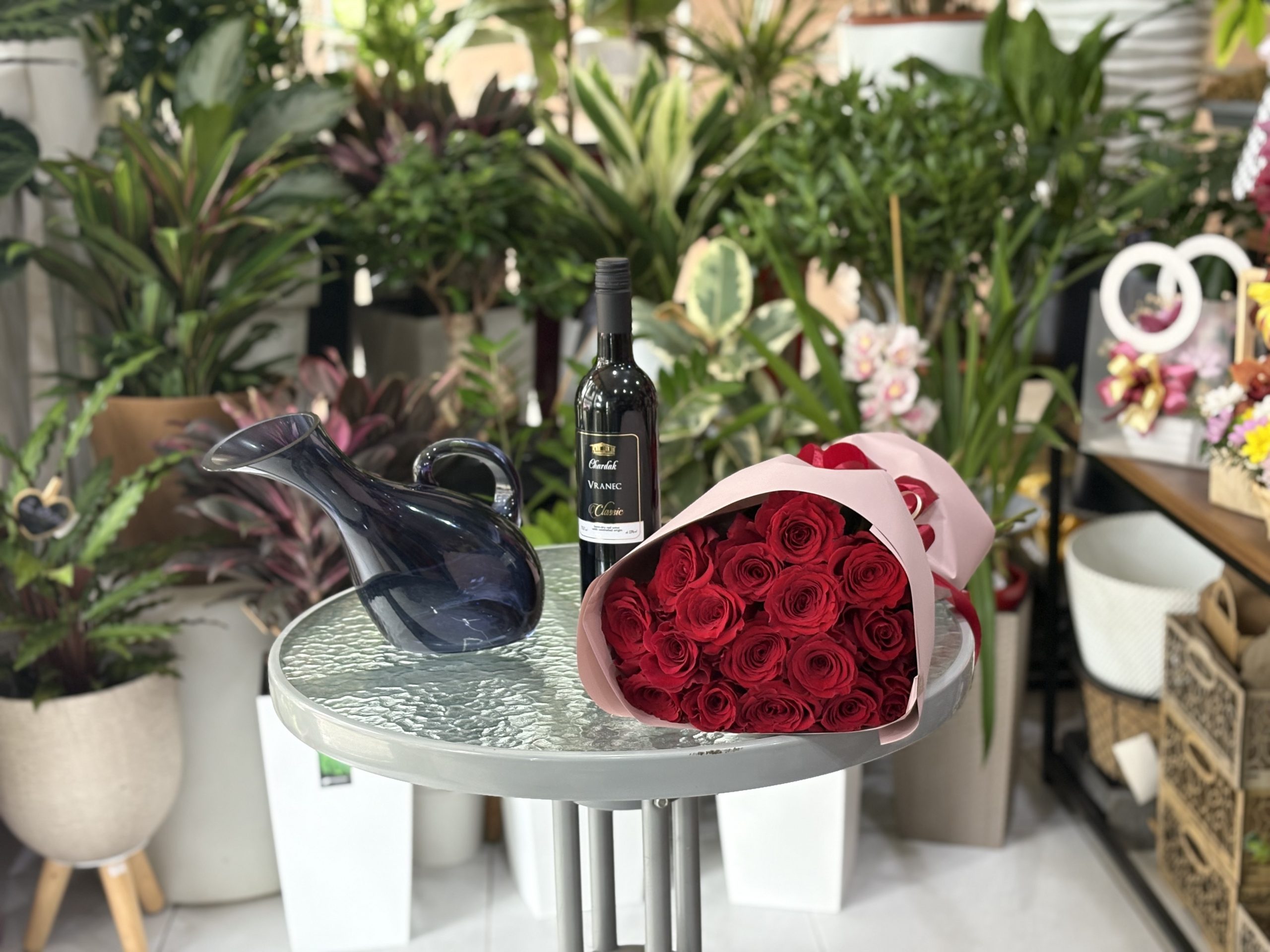 Wine Decanter, wine and 11 roses